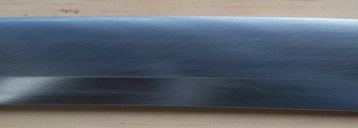 Blade polished with 800 grade paper