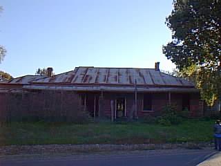 Roadside ruin